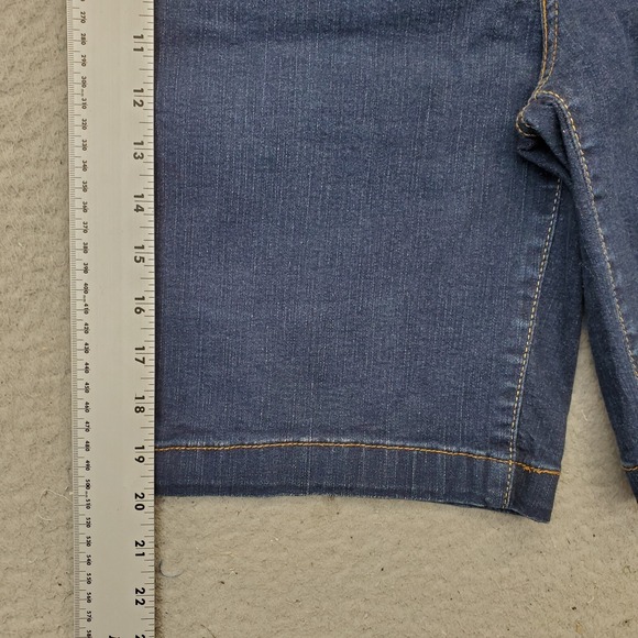 Levi's San Fransico Bermuda Short Womens 12 Navy Perfectly Slimming‎ High Rise - Picture 3 of 8